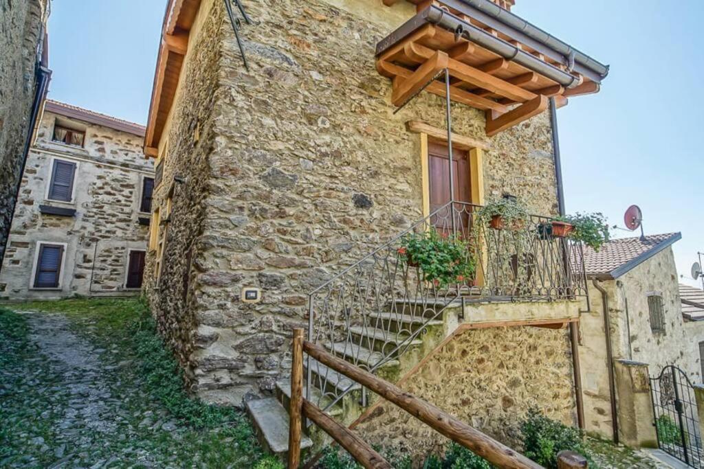 Chalet La Terrazza Vista Lago Bellano Buitenkant foto